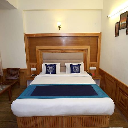 Oyo 10116 Hotel Rhythm Retreat Manāli Extérieur photo
