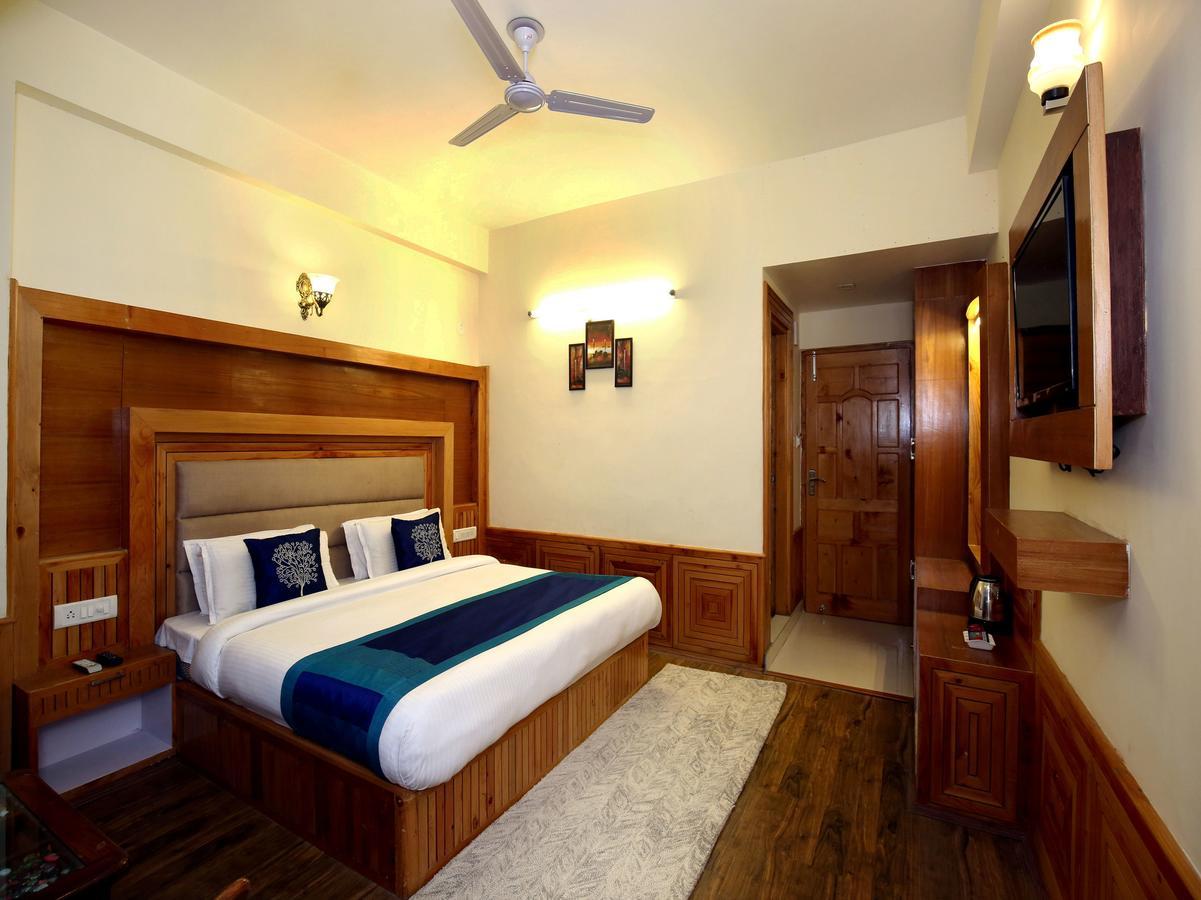 Oyo 10116 Hotel Rhythm Retreat Manāli Extérieur photo